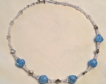 Small pretty blue crackle bead choker necklace