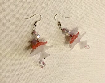 Pretty Dangle Flower Earrings