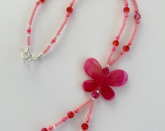 Pretty Butterfly Bead Necklace