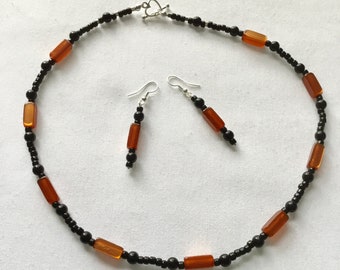 Black & brown beaded necklace and earring set.