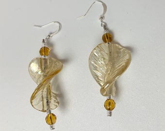 Pretty Dangle Earrings