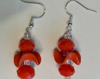 Pretty Red Wavy Bead Dangle Earrings