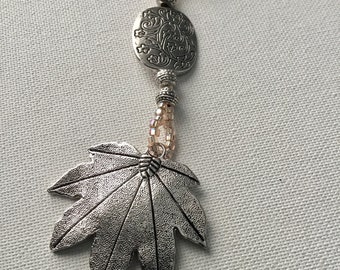 Large silver leafed pendant necklace