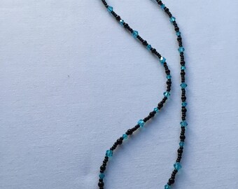 Black and Turquiose glasses/spectacle beaded chain holder