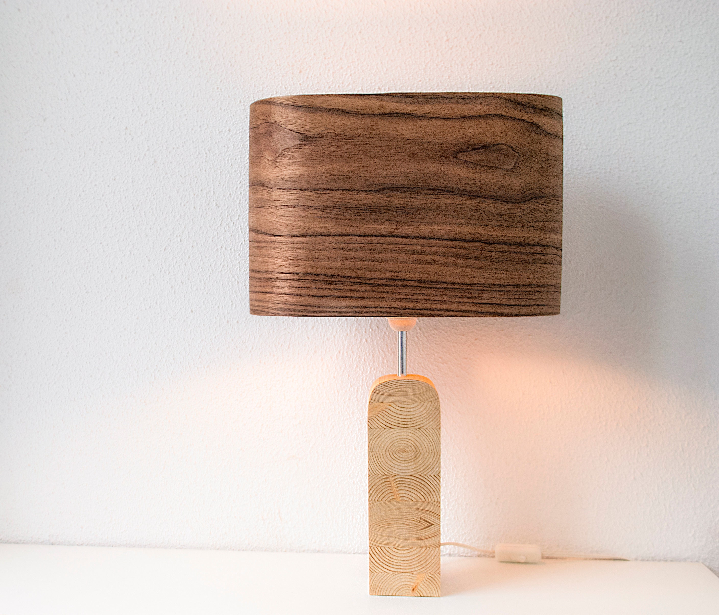 lampe de table moderne déco scandinave en noyer, lampe chevet rustique, petite minimaliste