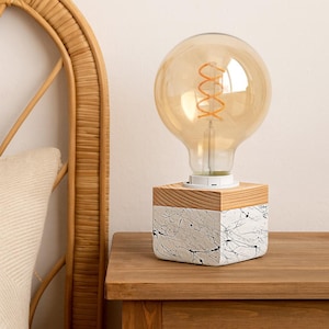 Cozy Nightstand Lamp for Modern Farmhouse Vibes, Stylish Table Lamp for Nordic and Rustic Interiors