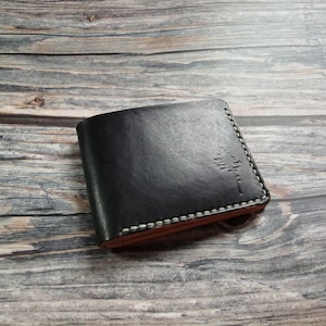 Cartera simple, Carteras Silm, Cartera de hombre, Cartera de cuero bifold hecha a mano color negro handdye, cuero veg-tan, regalo peraonalizado