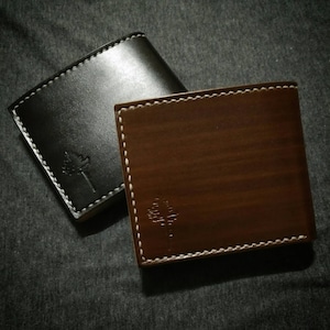 Cartera de cuero bifold, cuero vegetal hecho a mano, regalo personalizado