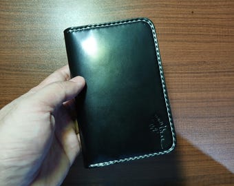 Handmade House butt and Veg-Tan Leather Passport Cover: Minimalist Travel Wallet