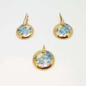 Porcelain earrings / Porcelain / flowers / Porcelain Jewellery / ceramic earrings / Flowers do not Forget / Gold