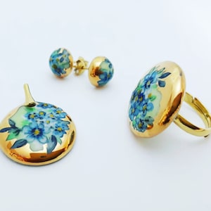 Porcelain Set / Fine White and Elegant Porcelain / Porcelain and Rose / Porcelain Jewelry / Flower jewelry / Flowers do not Forget / Gold