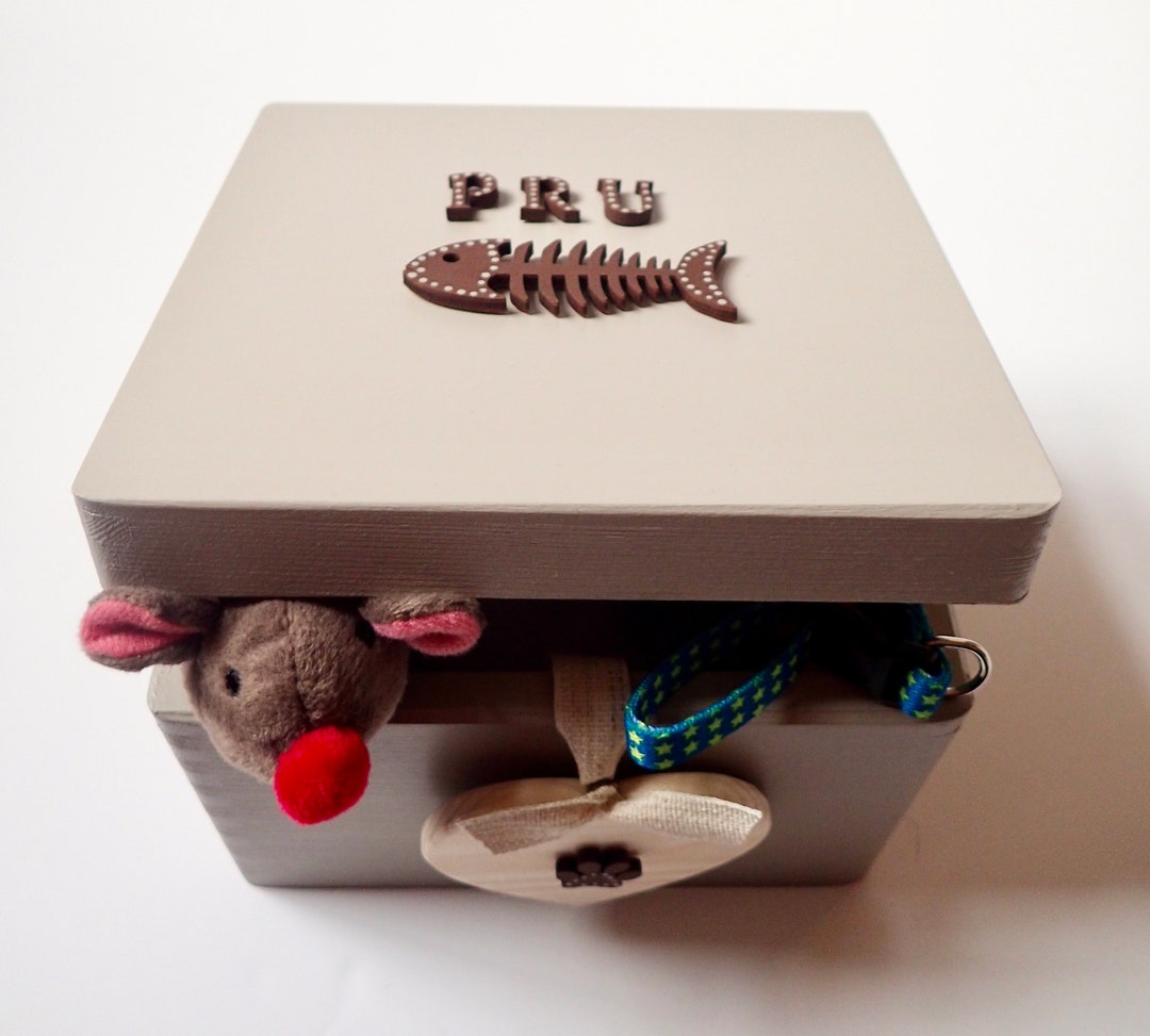 Personalised Cat Memory Box Rustic Pet Keepsake Box Wooden Cat Memorial