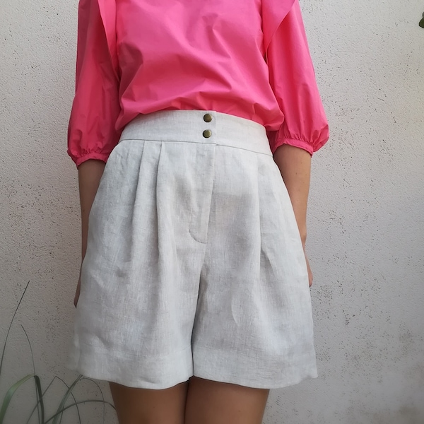 Wide shorts with 2 side pockets, medium weight linen / Relaxed summer linen shorts / Pleated shorts // ROSE ICEBERG