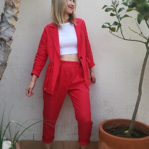 Pantaloni crop slip on con 2 tasche laterali, pantaloni crop rilassati in lino di peso medio // DHALIA