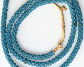 24 Inch Strand of Bohemian Interlocking Flower Spacer Beads - Vintage African Trade Beads