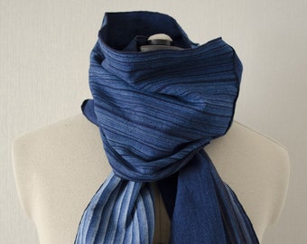 Japanese Aizome (indigo dyeing) fabric patchwork scarf with wave stitch edge, 100% cotton, Bingo kasuri from Hiroshima