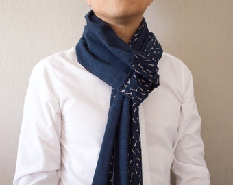 Japanese rice fish pattern fabric and Navy blue fabric patchwork scarf with wave edge 100% cotton (fish 4:blue 6), 和柄襟巻き