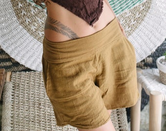 Khadi Shorts Braun Senf Handloom Natürliche Baumwolle Hotpants