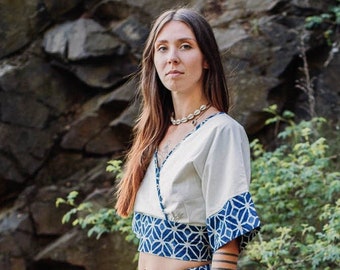 Top Gopi White & Indigo Blue Crop Top Blockprint Boho Blouse