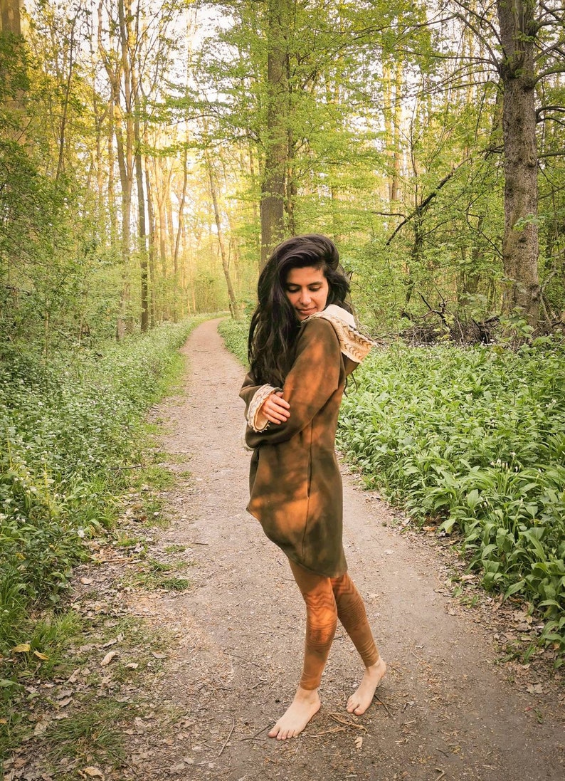 Wollmantel mit Rohseide Bordüren im Tribal Muster Blockprint Jacke BioBaumwolle Natur Nachhaltig Ethno Pagan Hochzeit Bild 4