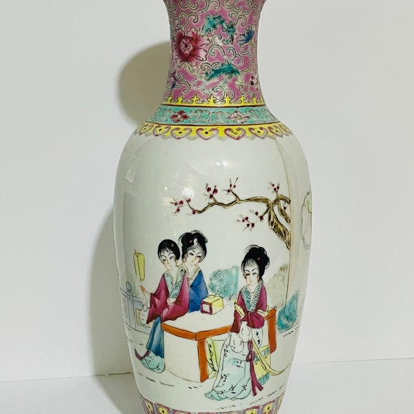 Chinese Famille Rose Vase