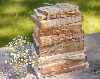 Set of 50 Unbound Books for Shabby Chic Wedding Decor, Wedding Centerpiece, Uncovered Book, Farmhouse Decor, Rustic Wedding, Distressed Book