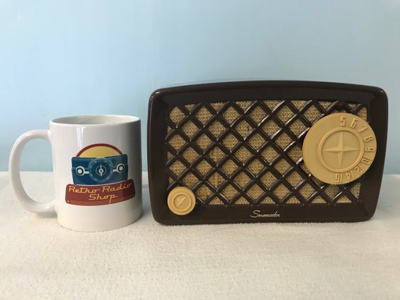 Serenader Vintage Tube Radio With Iphone Or Bluetooth Input Etsy