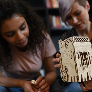 Steampunk Dice Tower is an awesome hobby gift idea for game geek. Wooden laser cut dice roller is perfect addition to board game party. Level up your experience with towerrex accessories. Only tray without any dice