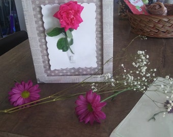 Interchangeable flower cards