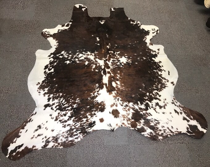 Cowhide Texas Store Inc. 210.8652720