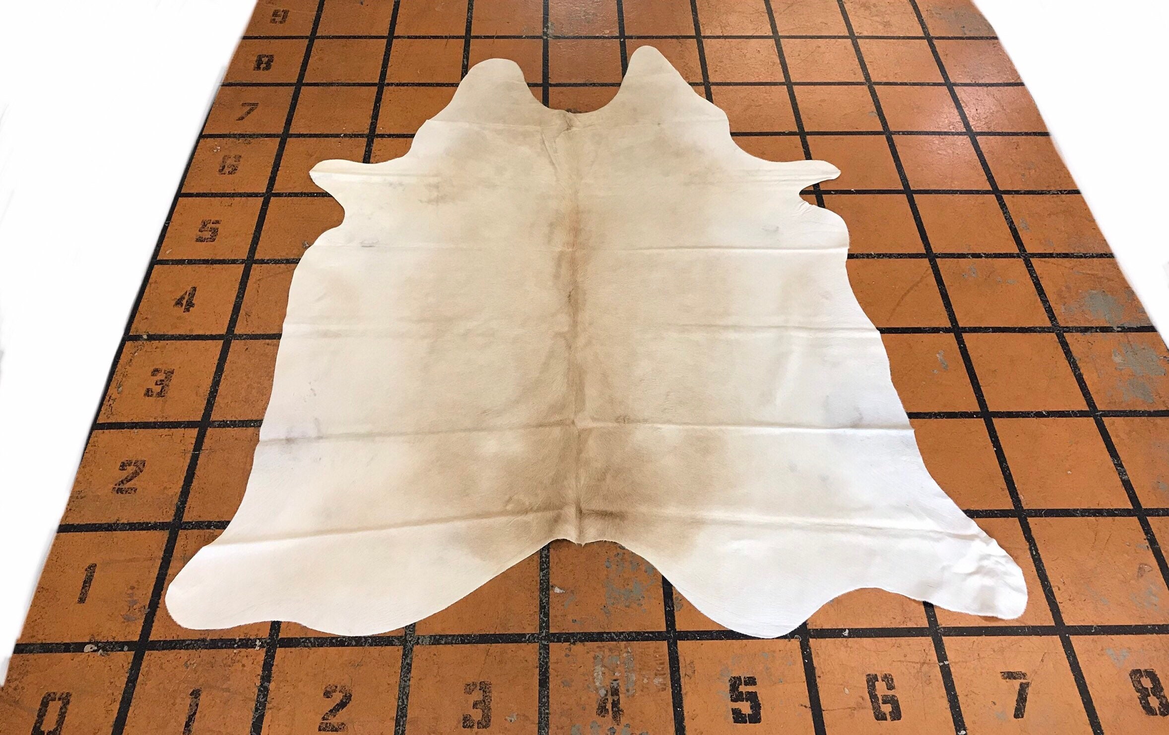 Butter Cream Cowhide Rug Size 6'7 x 7'5 * Large Brazilian Top Quality