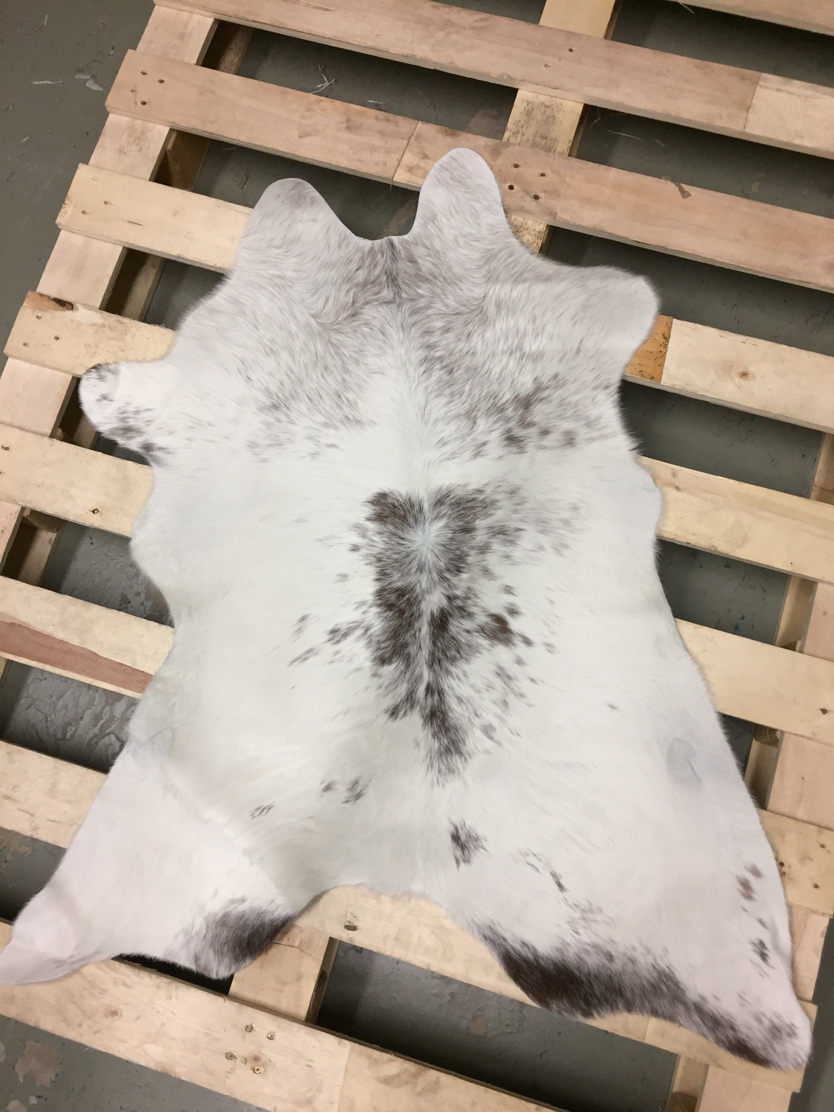 Calfskin Brown And White Calf Skin Hide * 3x3* FREE SHIPPING* Actual