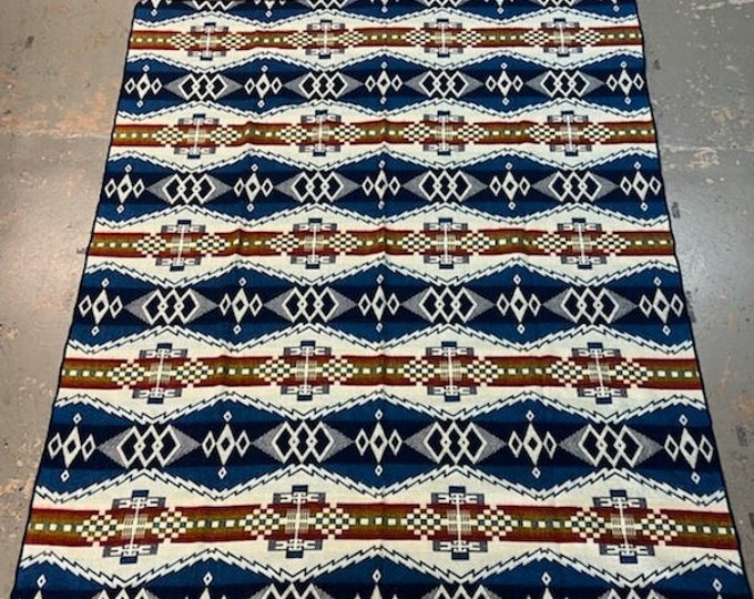 Alpaca QUEEN SIZE Blanket, Reversible, 88in x 76in, Very Soft, 50 Wool 30 Cotton, 20 Alpaca made in Ecuador, One of a Kind