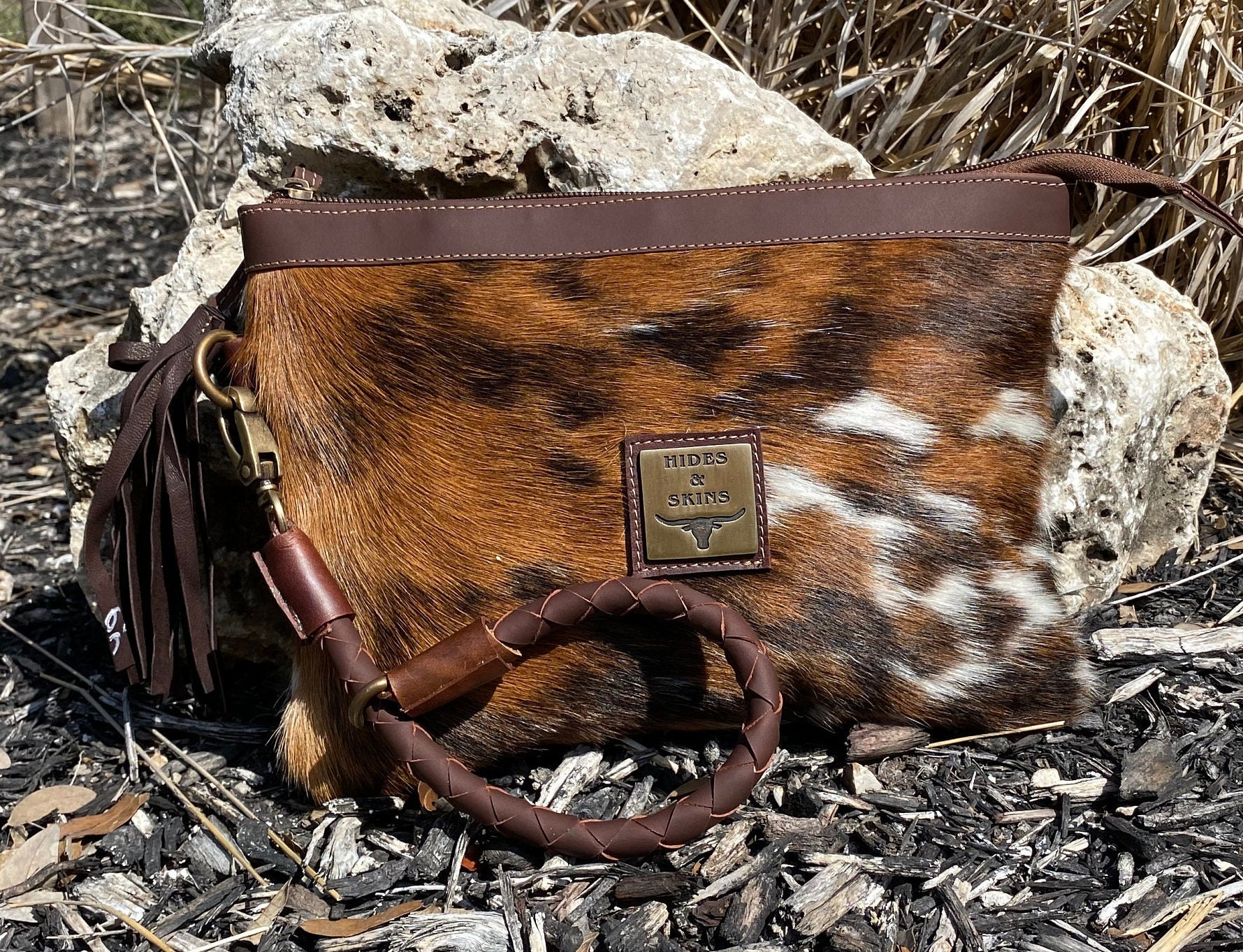 Stylish Spotted Cowhide Leather Messenger Crossbody Purse