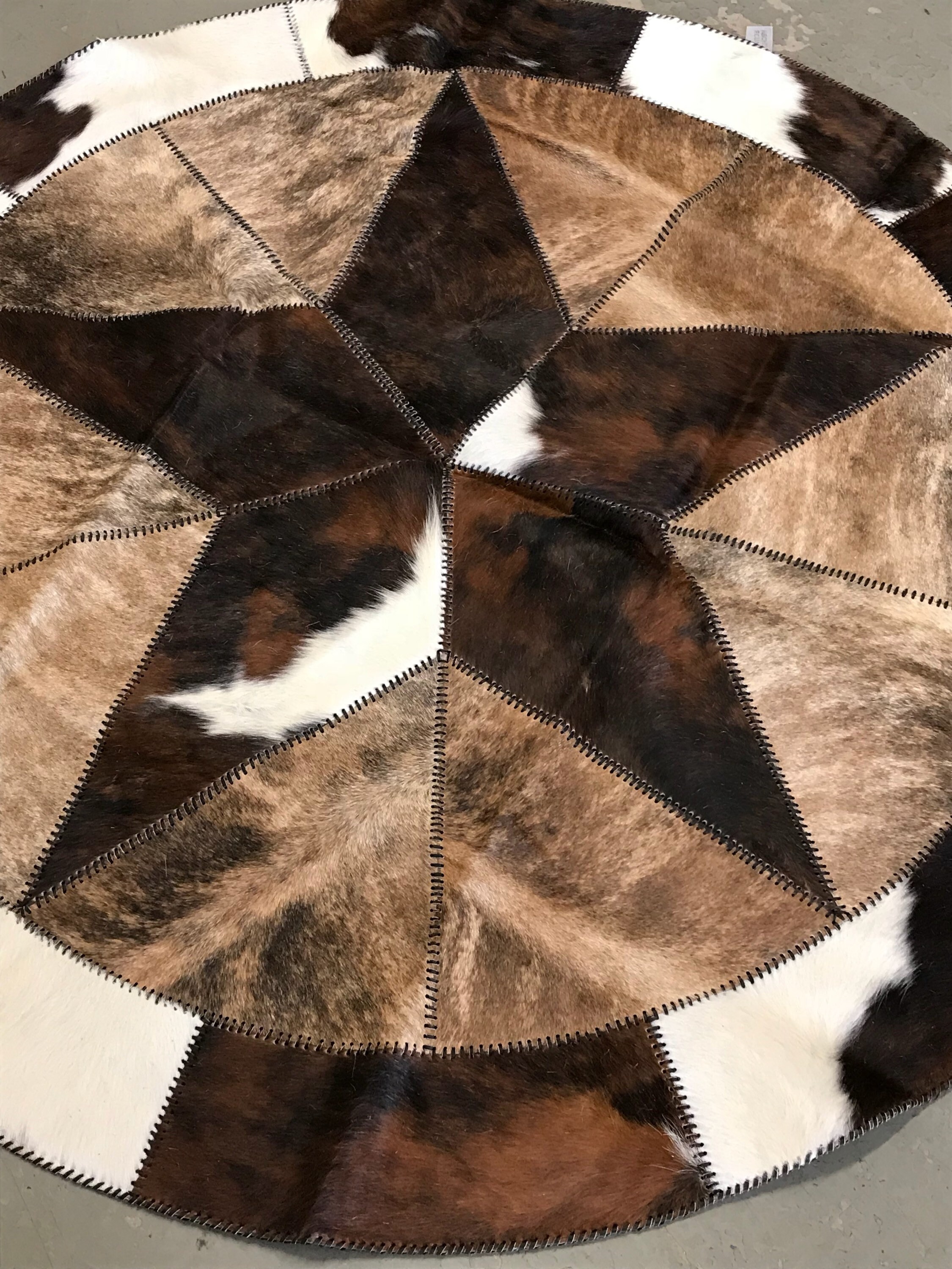 60 Inch Cowhide Round Rug with Star* Handmade * Patchwork Area Rug