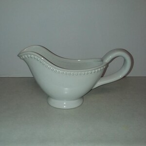 White Ceramic Gravy Boat Kitchenware Holiday Serving and Dining
