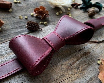 Personalized bow tie burgundy bow tie Bachelor bowtie groomsmen gift stag party favor leather bow tie rustic wedding NeckTie groom bow-tie