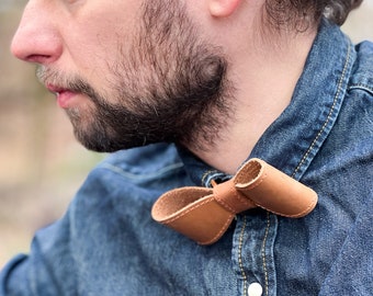 man bow-tie anniversary gift for him groomsmen bow-tie cooper rustic wedding bow-tie monogram custom bow-tie brown leather bow-tie caramel