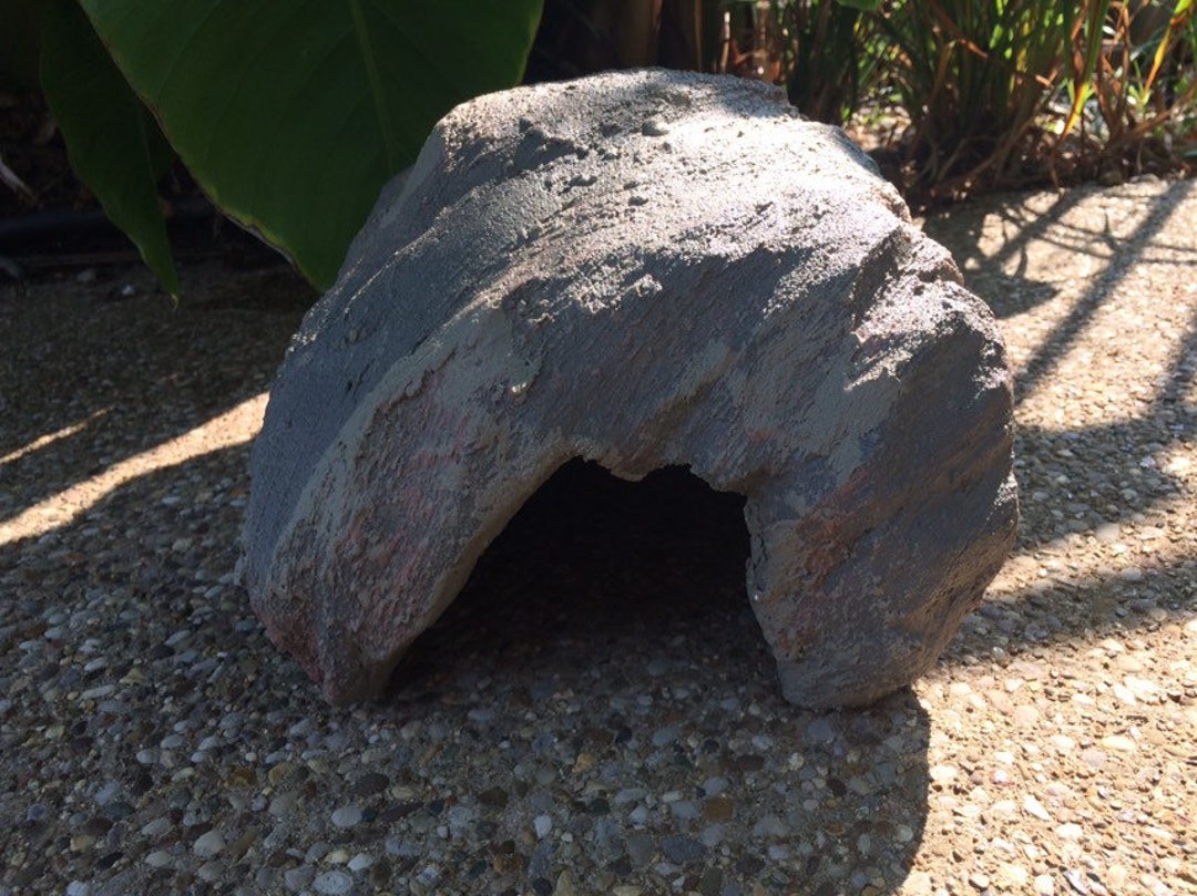 Custom Rock Reptile Hide Realistic Natural Habitat Home Made With Light