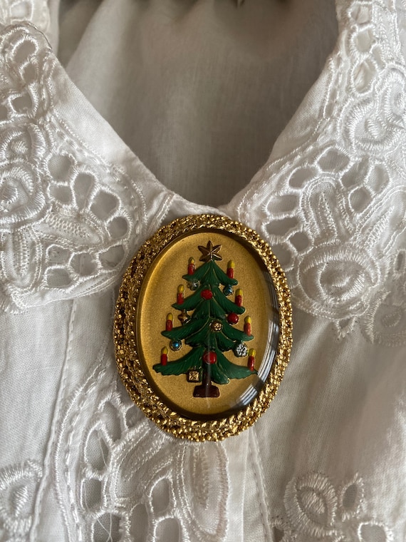 Australian Christmas Bow pin – Bush Bling