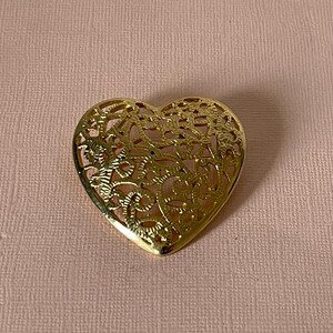 VIntage heart brooch, gold heart pin, Valentine&#39;s heart, heart jewelry, wedding brooch, vintage gold heart brooch, heart pin vintage