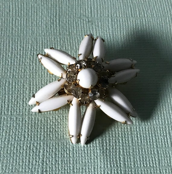 Vintage milk glass flower pin, white milk glass a… - image 7