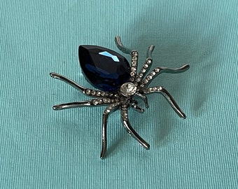 Rhinestone spider brooch, blue spider brooch, wedding spider brooch, Halloween spider pin, tarantula brooch, lucky spider, spider jewelry