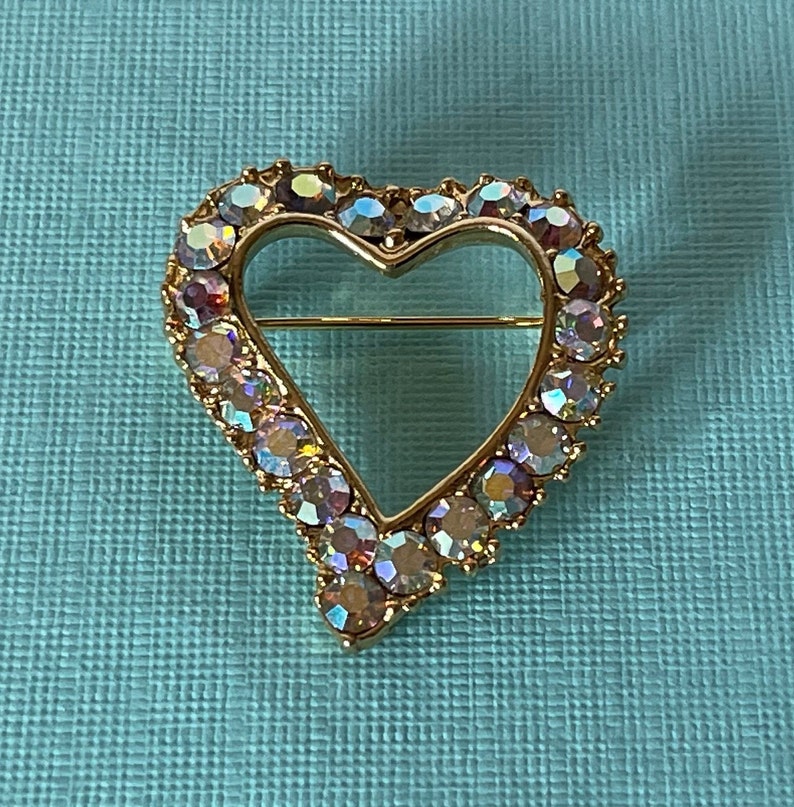 heart heart jewelry aurora borealis rhinestone heart pin Valentine/'s brooch wedding heart Vintage heart brooch Valentine/'s heart pin
