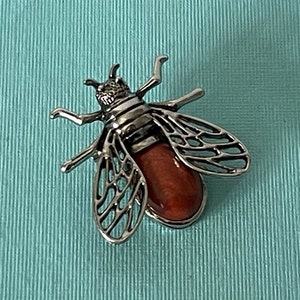 Red agate fly brooch, insect jewelry, cicada brooch, locust pin, red fly pin, fly jewelry, bee pin, agate jewelry, bug brooch, cicada pin,