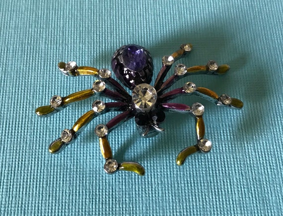 purple spider rhinestone spider pins faux pearl spider pin Large purple and blue rhinestone spider pin spider jewelry Halloween spider