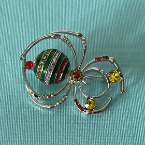 Rhinestone spider brooch, lucky spider pin, wedding spider pin, tarantula brooch, Halloween spider, green spider pin, yellow spider brooch
