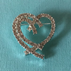 Vintage heart brooch, rhinestone heart brooch, open heart, double heart pin, wedding heart pin, Valentine&#39;s day, Valentine&#39;s brooch, gifts