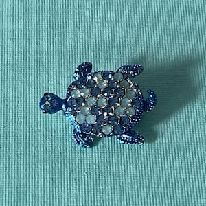 Rhinestone turtle pin, sea turtle brooch, turtle jewelry, snapping turtle, rhinestone turtle brooch, tortoise brooch, rhinestone turtle pin