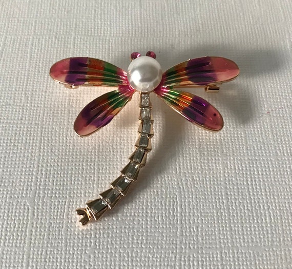 RHinestone and faux pearl dragonfly pin, purple dr